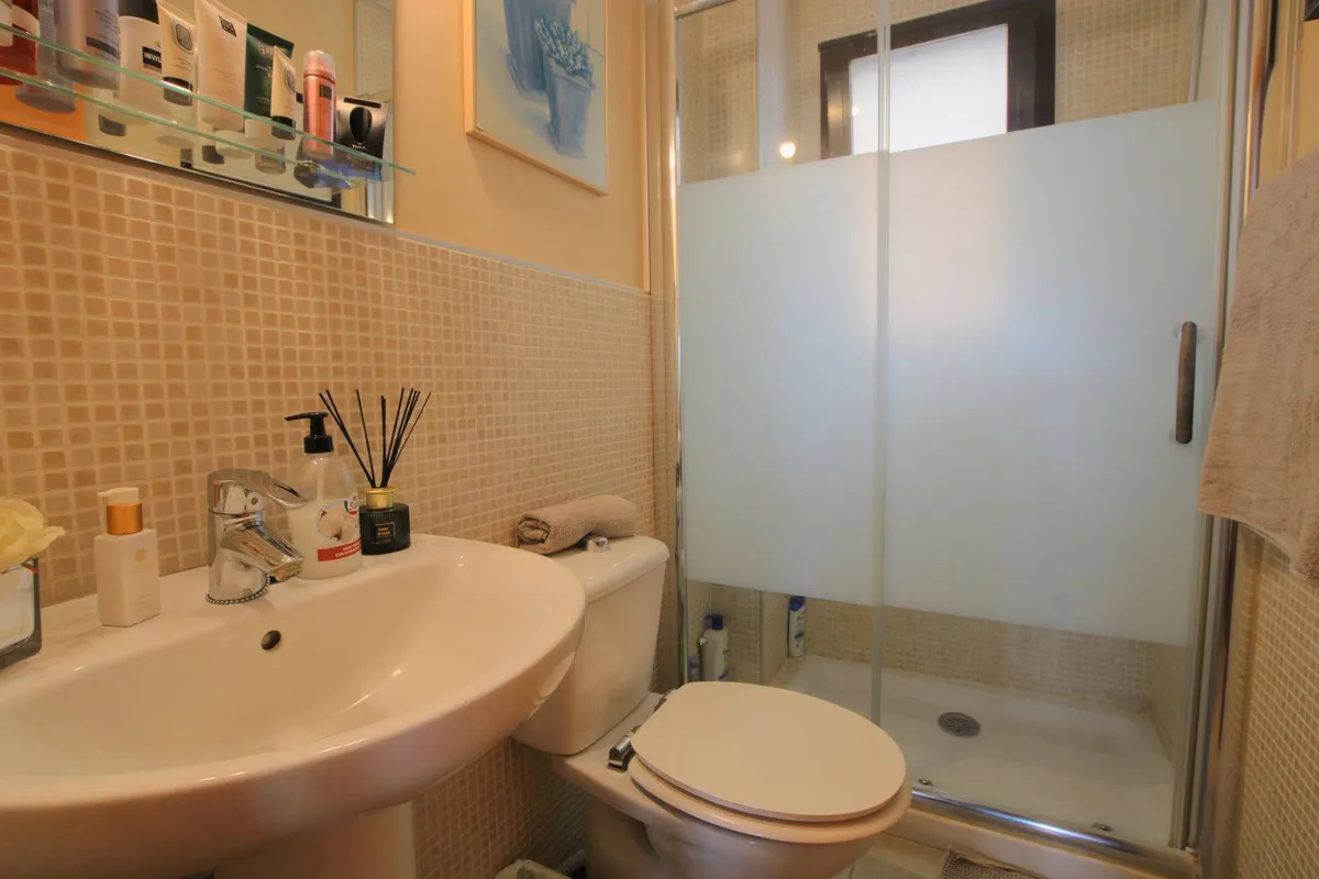 2976041e-4f04-4782-bb54-90714119d2b8