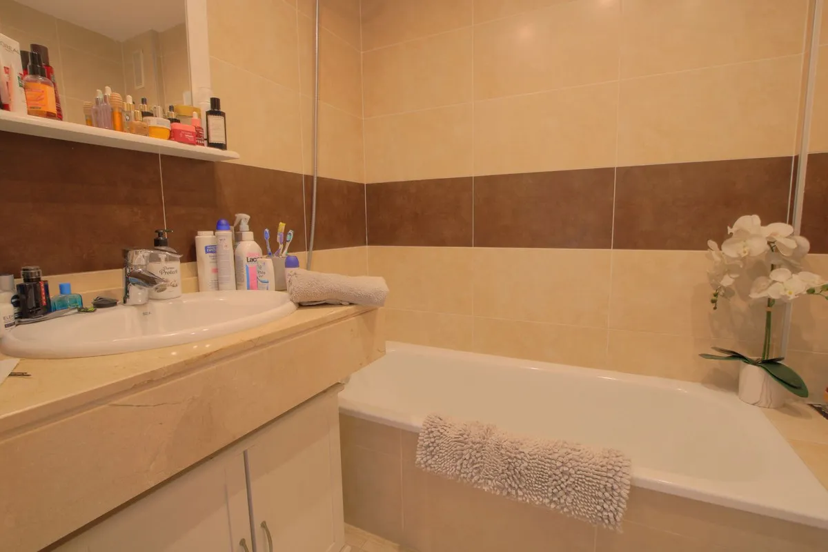 3296aae8-1689-4624-89e6-7b57d9d9afc4