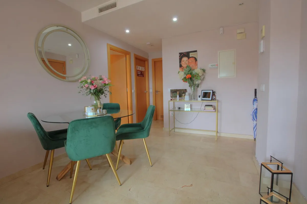 7b805b17-ebd0-42f0-952f-bc496fd858a6