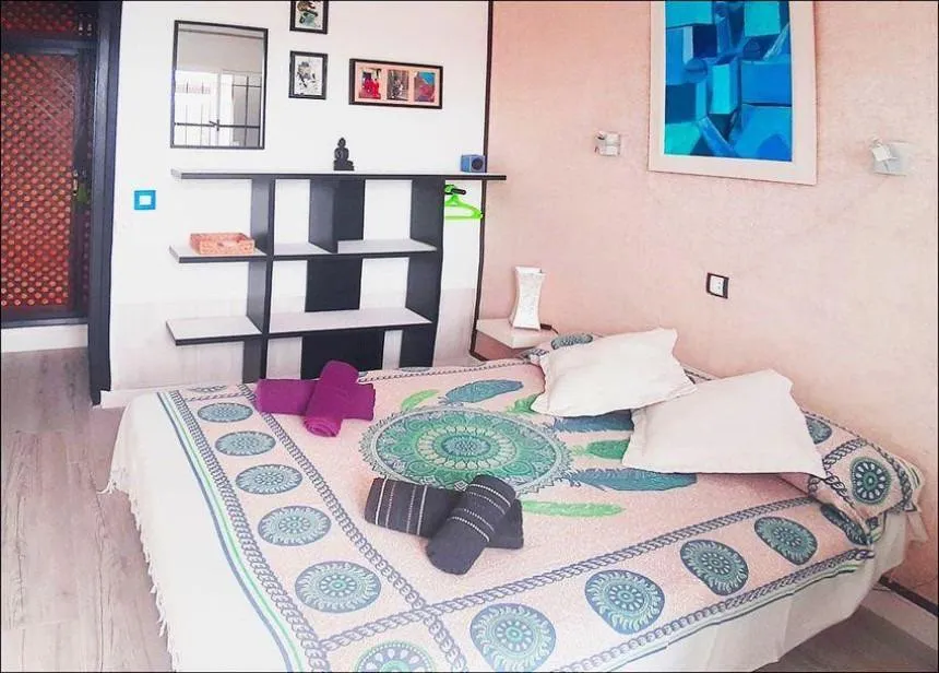 94007966-55cd-4e8c-b63d-709f34c6b560