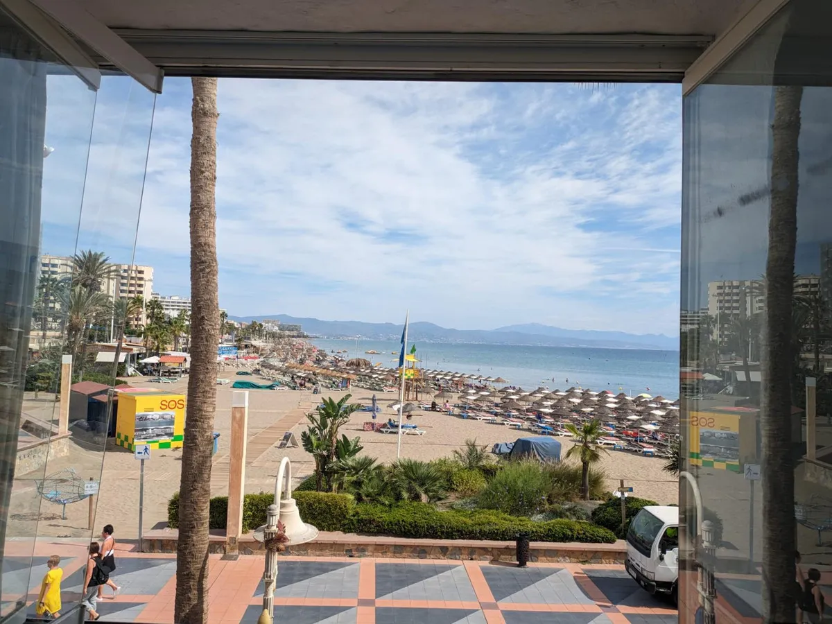 cf16544f-142c-4acc-a5ba-380515d6f046