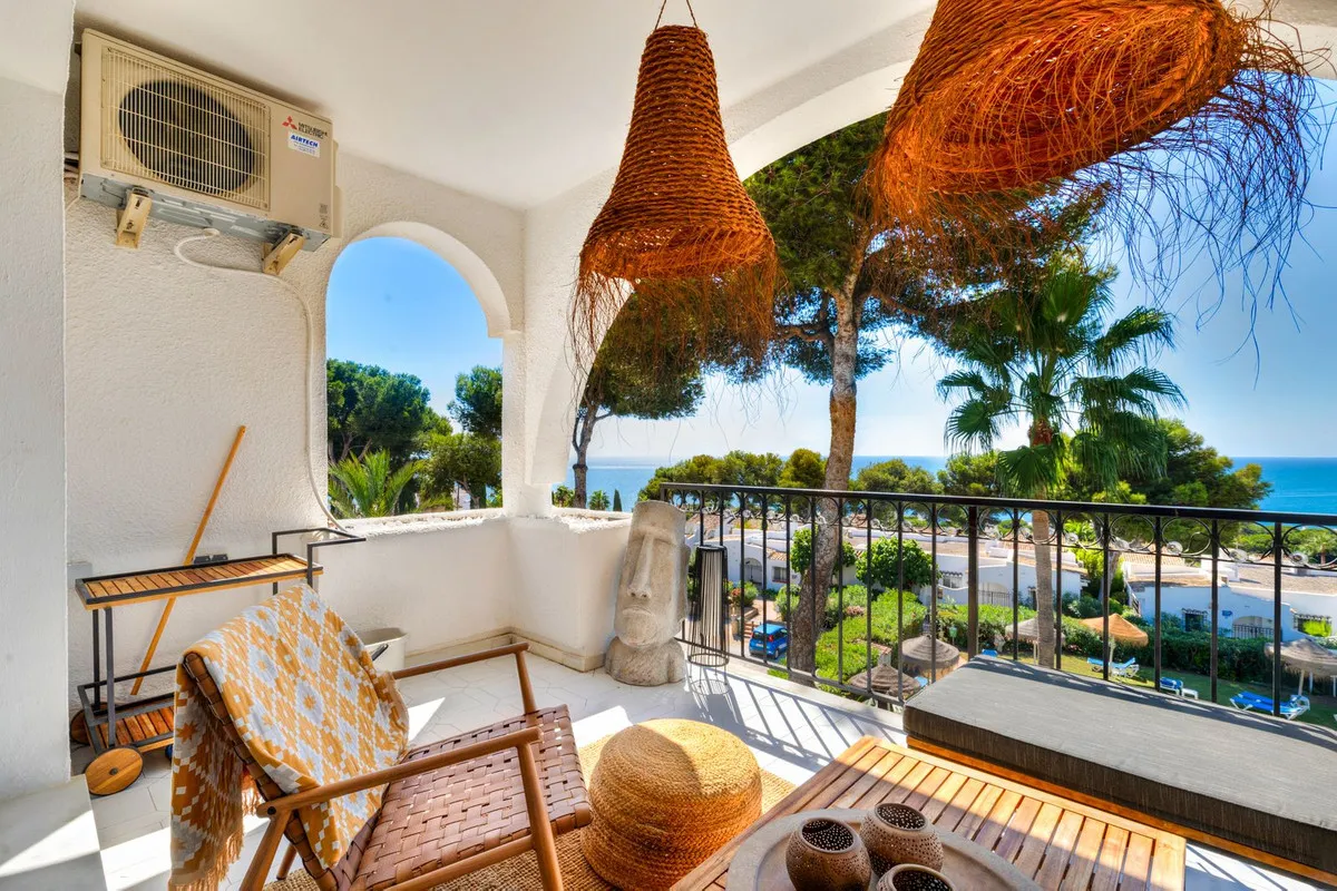 3bba815e-bb27-42f3-a5d5-e7d5cb5c0314