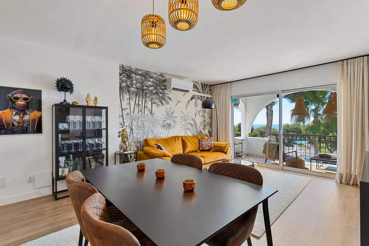 8e4ade3b-17ba-4df0-8790-4c7cd2913b31