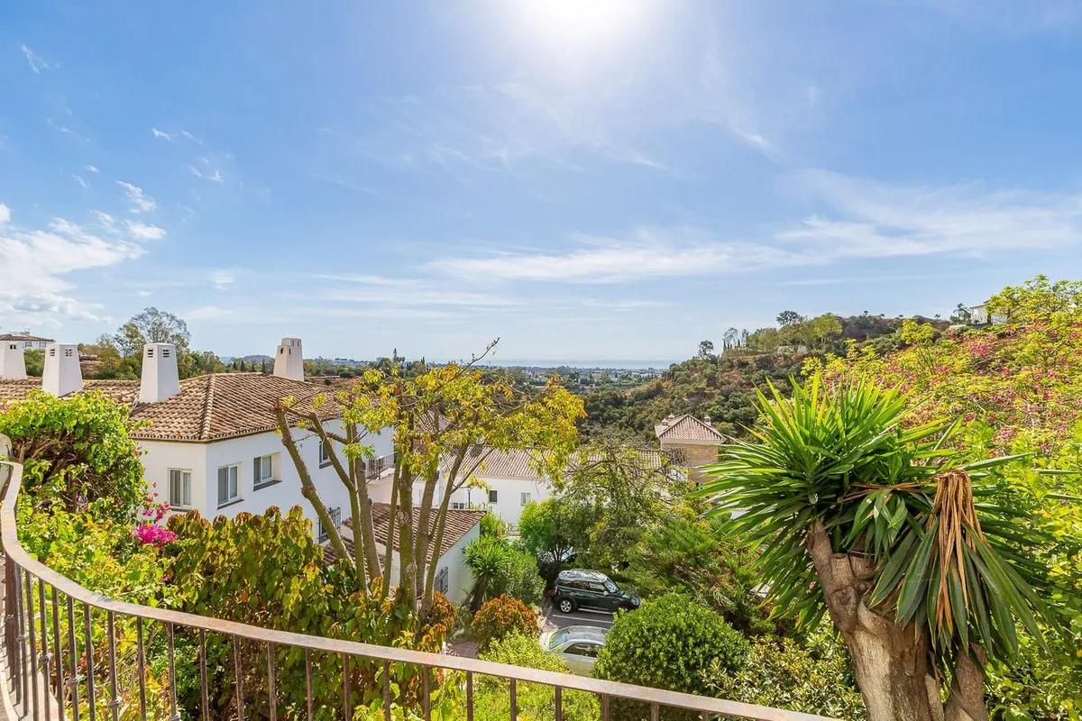 795e3acb-cbc1-4a67-acdd-a7c4ea096ecb