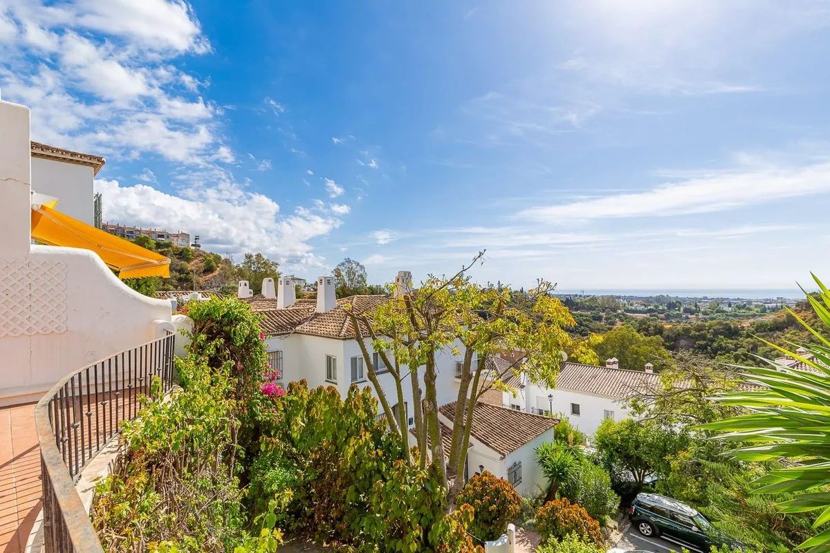 a94d708f-c156-4482-8637-6752b58b92cf