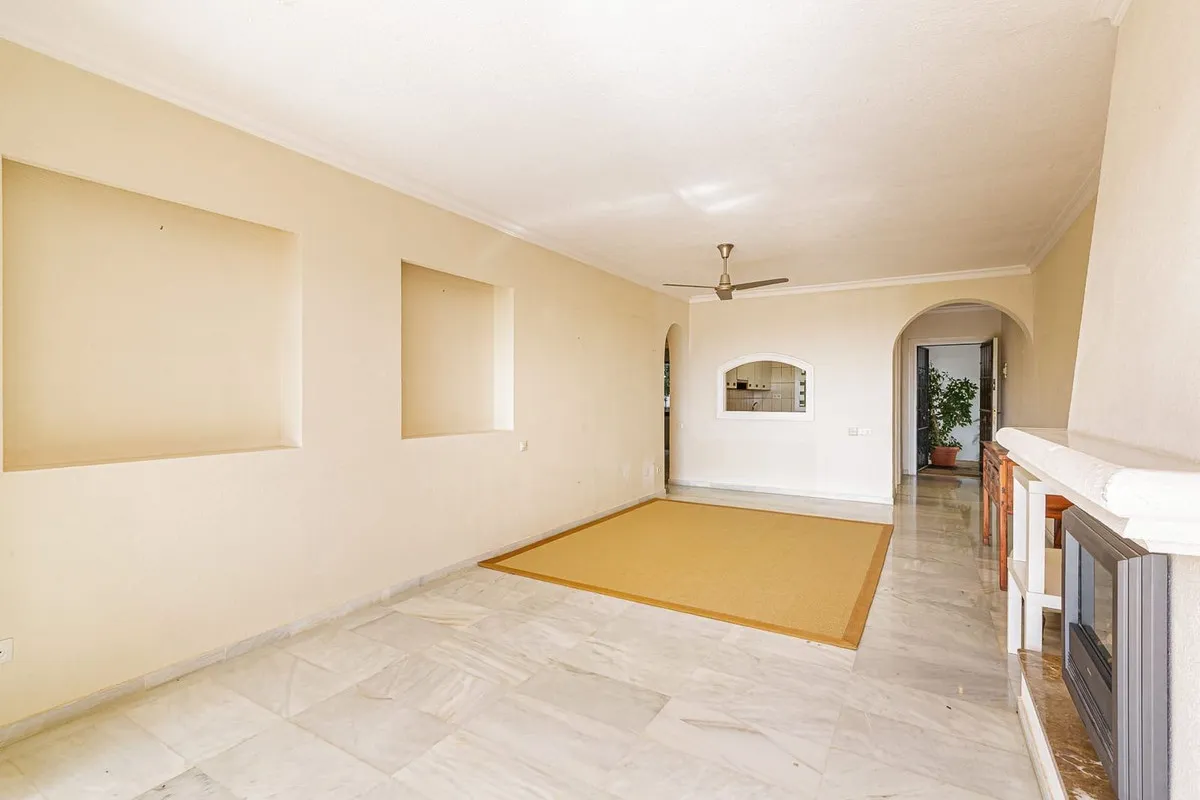 f8a1cf63-bed1-493b-a5e2-b2d64cea747b