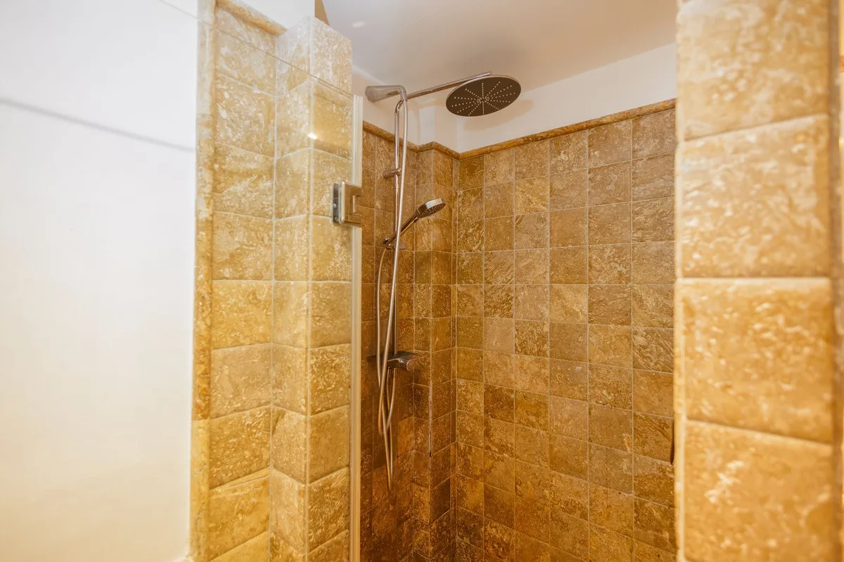 7eaf76b3-9604-407d-9bc5-ea9555cb187d