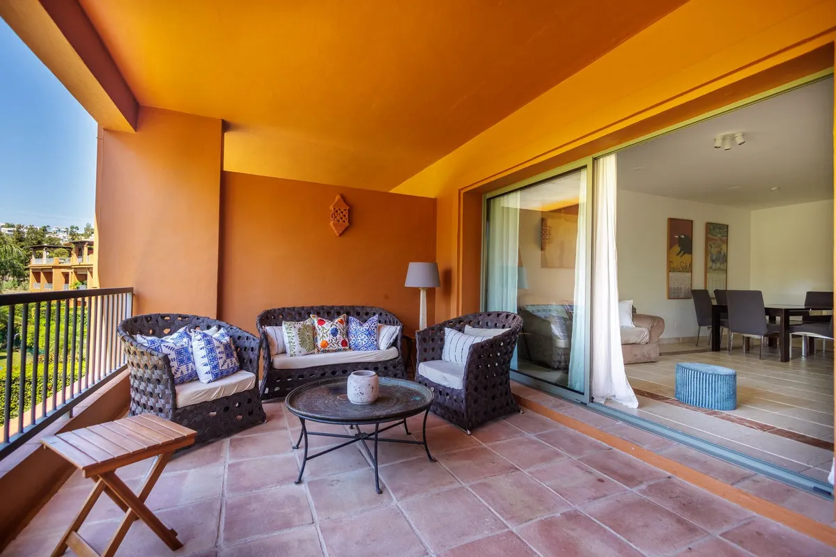 b0650057-9345-4abc-bb2c-33437e6948cc