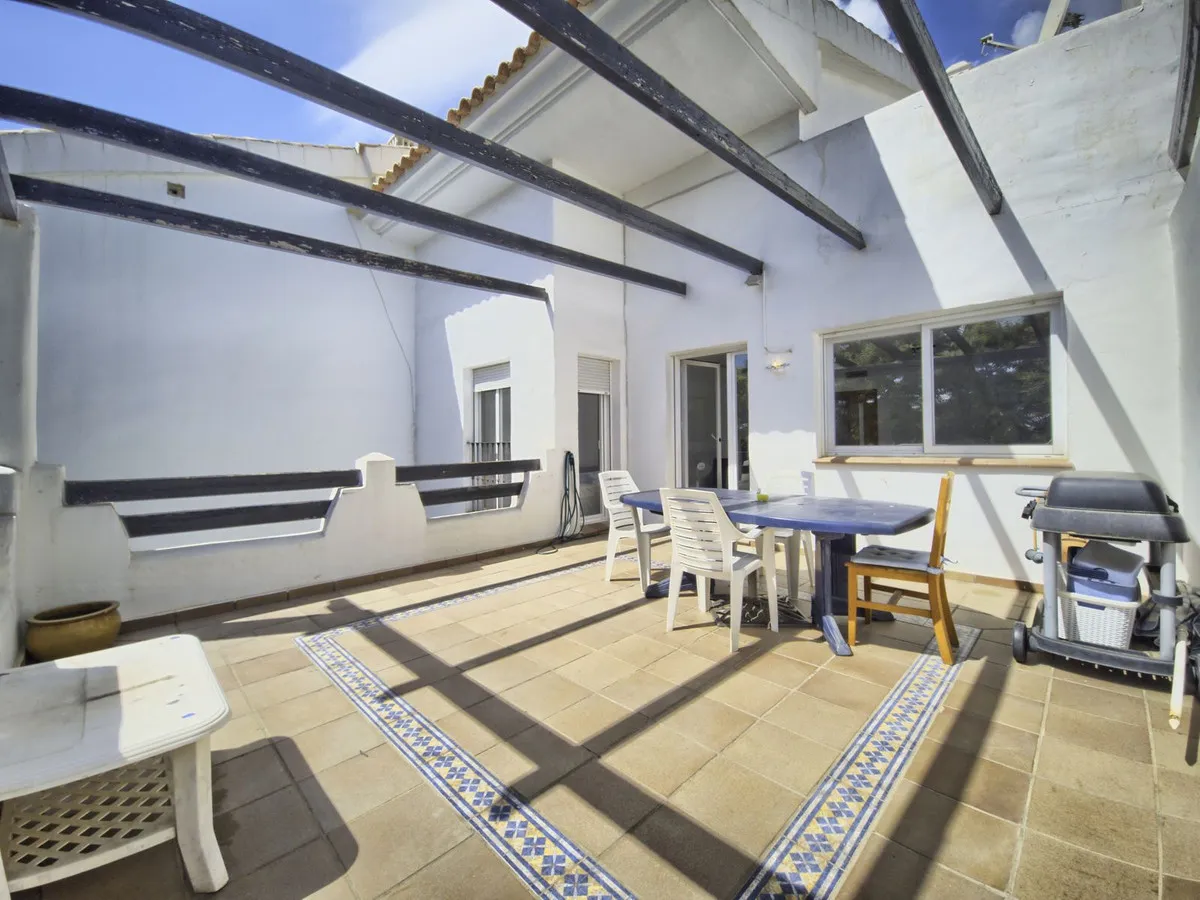 42a01d5c-be05-4716-bd0d-360dc6bda886