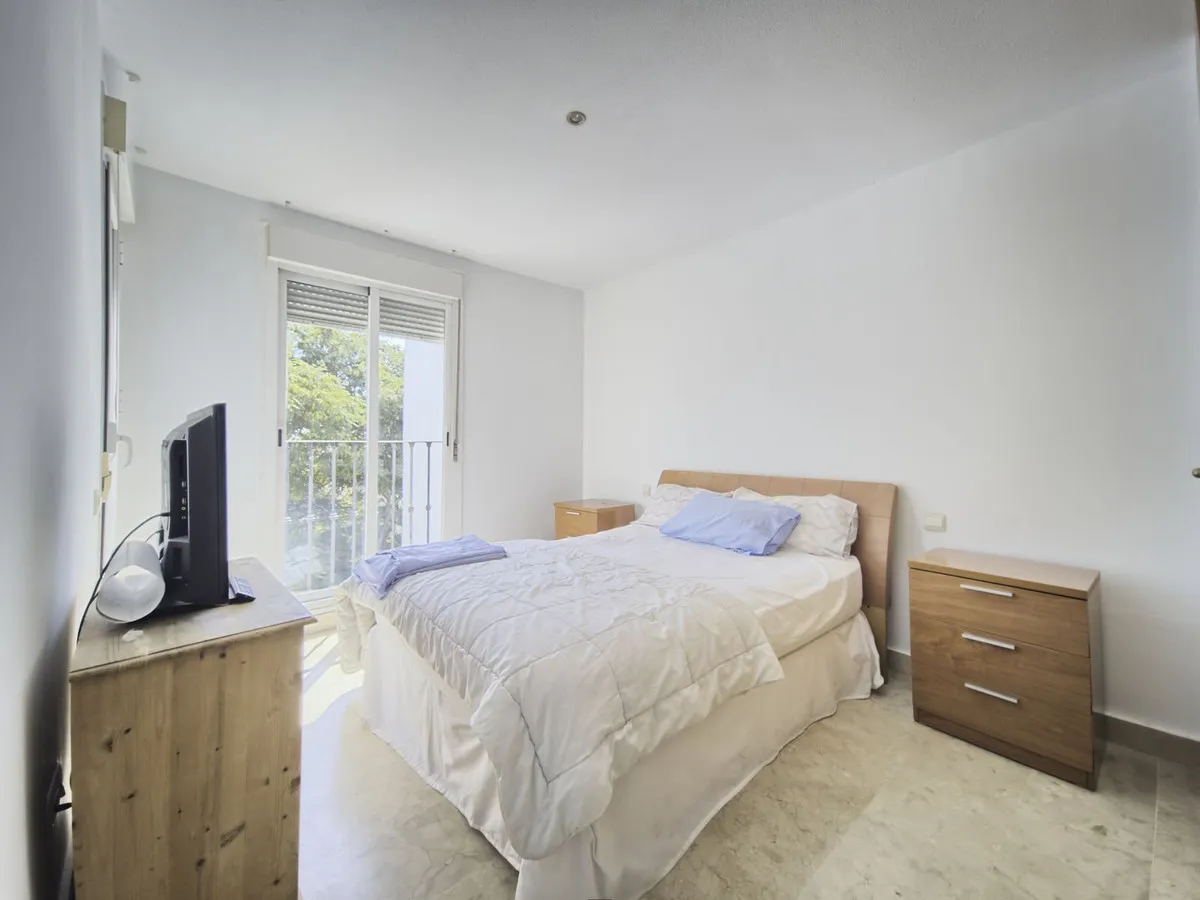 7fbd00ae-7dec-4c01-a9f8-ae4f8865d4b6