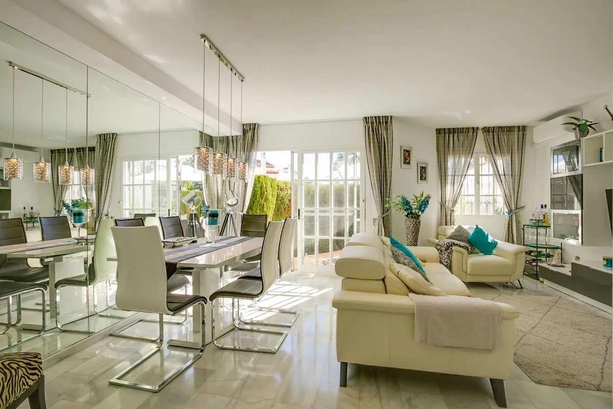 388f01b5-897e-43cc-9f22-e409a045e061