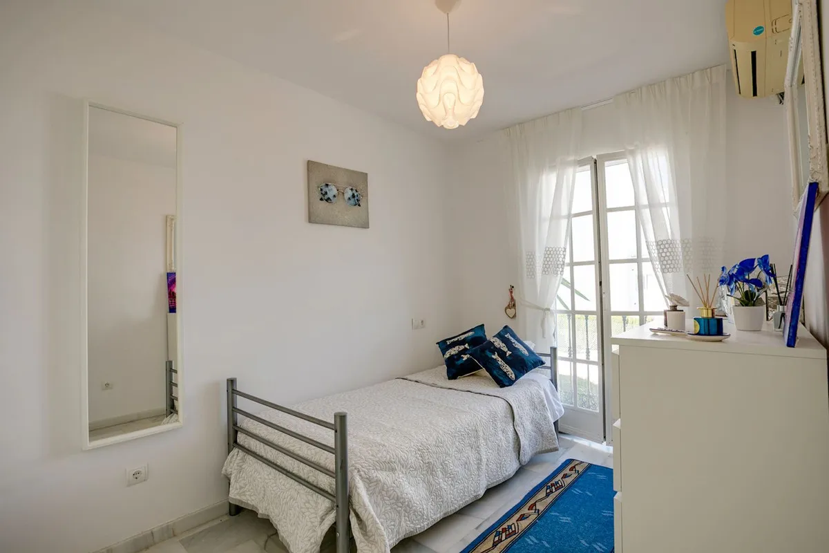 e632caf8-08b3-4f98-8e4d-3fba5e0c2f57