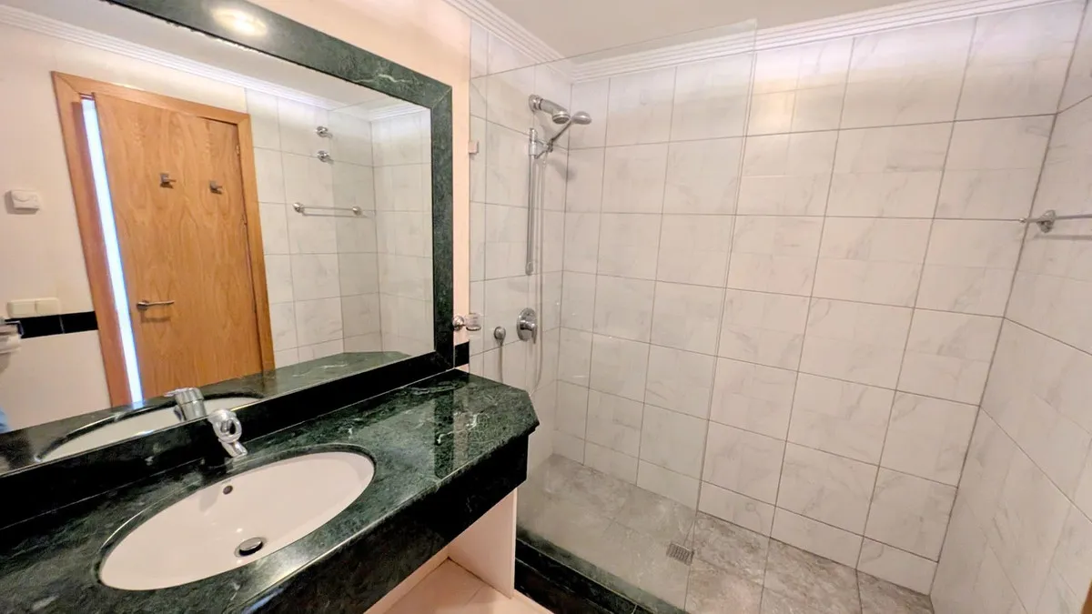 32cd0bdf-3afc-4ac7-9117-9bd921787c20