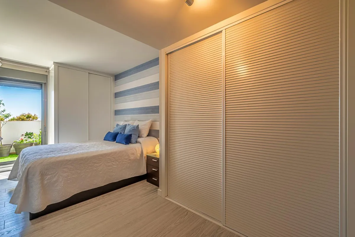 e3566068-340f-4536-b81b-7ebc57e4cf46