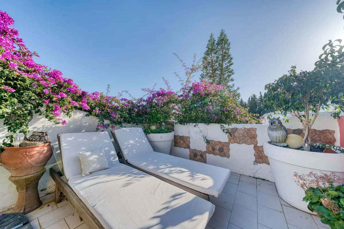 49318577-9596-47f6-9f3a-65f2acd1457b