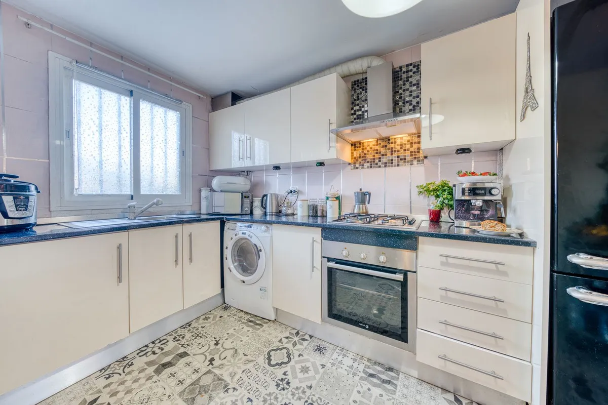 60511eb9-5451-4586-8a1b-d60f466cf939