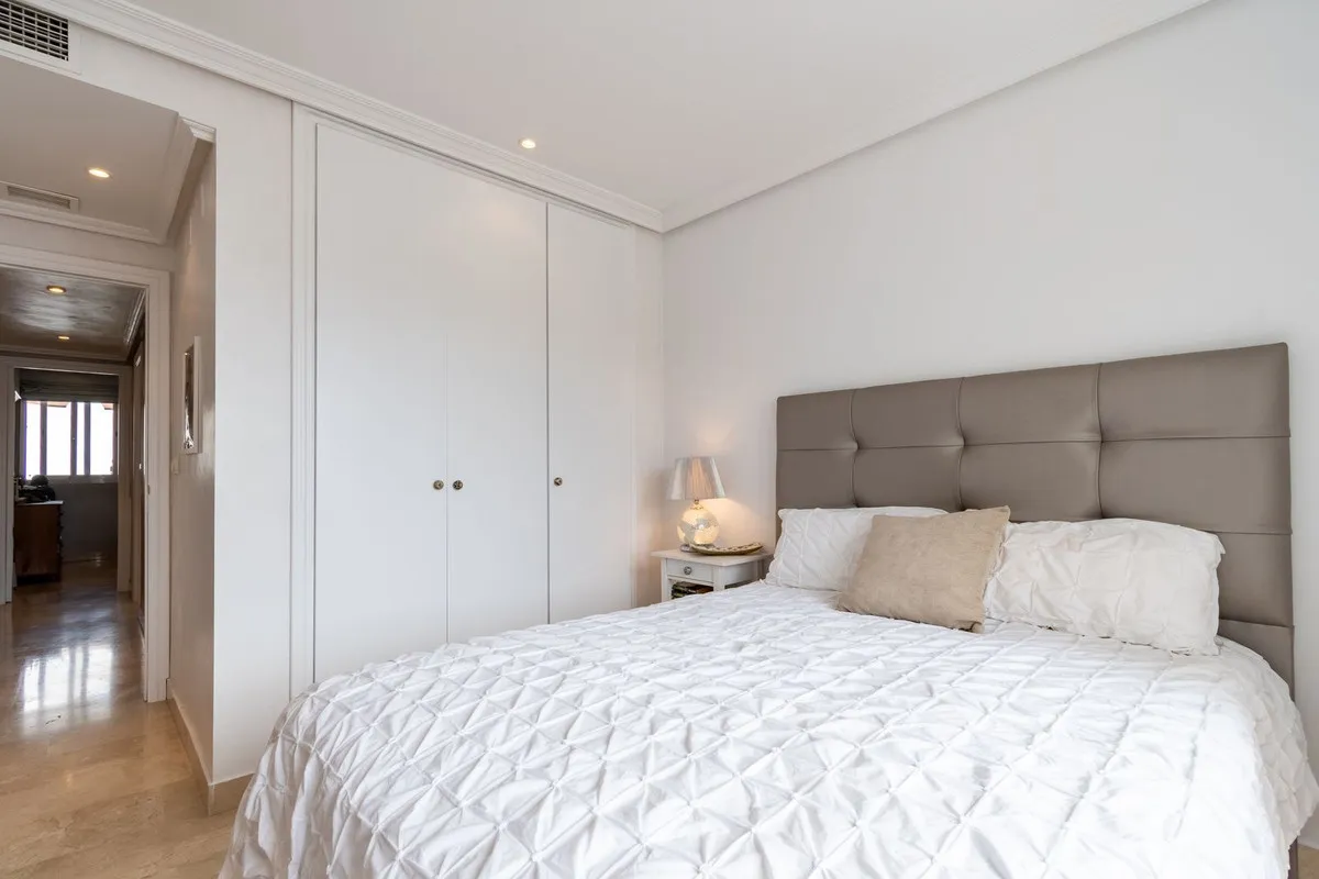 48a636cd-d2b2-4825-b224-0a930db1d605