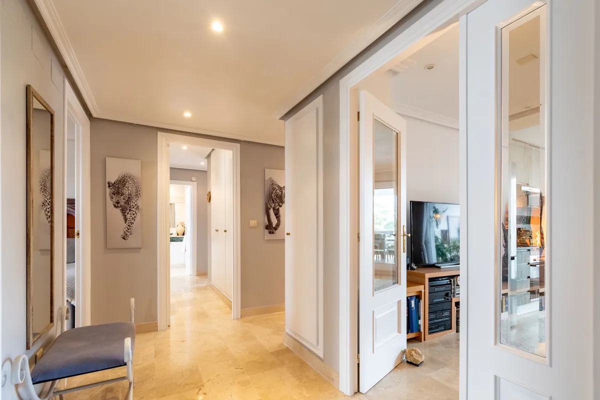 ef91b847-9e87-485d-bbc5-bf8c4c93879d