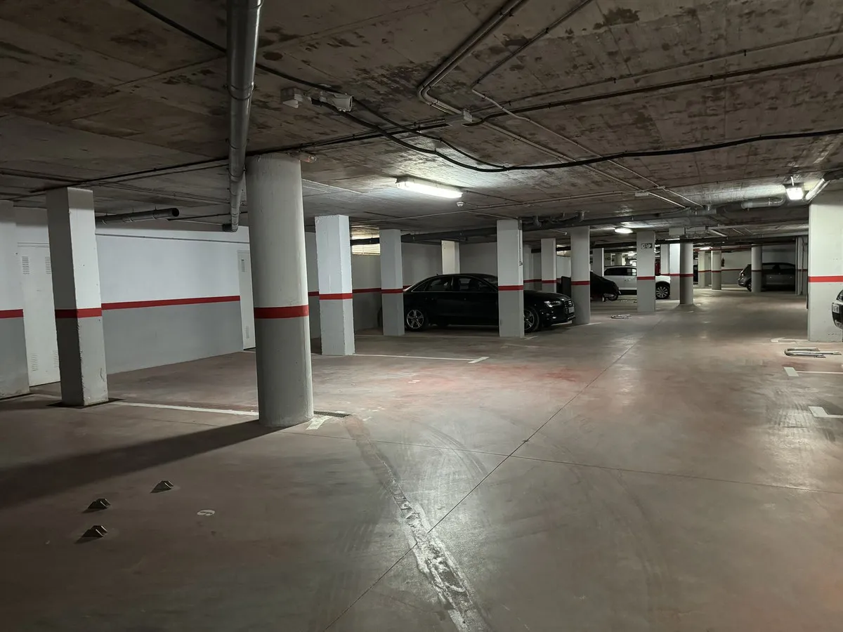 4593c985-7a68-472c-a3db-d01333947bc2