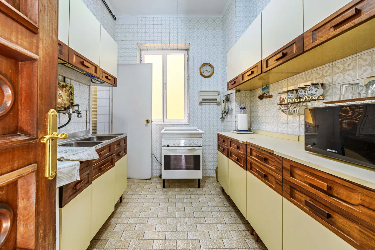 050c1ba4-b8a4-40fa-8cc5-47805bdbd960