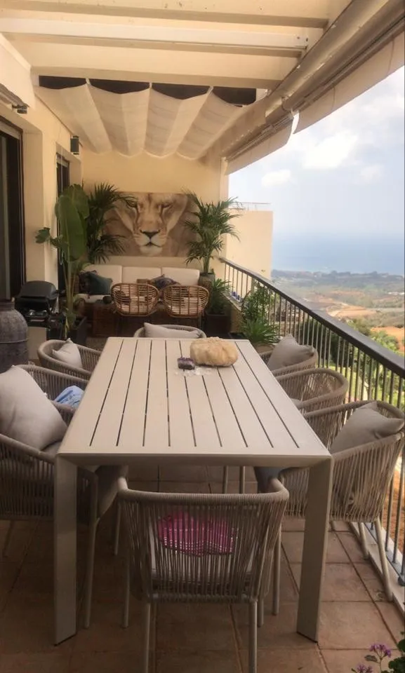 58b11dcb-f2cc-4fed-9672-24abfc12b804