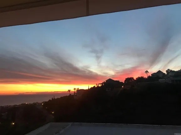 b1229c01-77f2-45dc-9baa-1913cbd44dc5