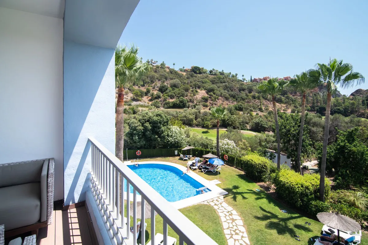 126d68ac-83c3-48a6-8b24-15b9ad26f7be