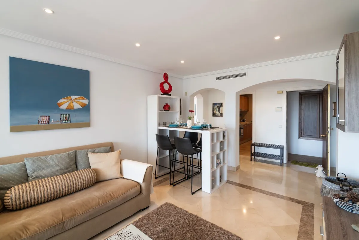 312b9935-d4d0-4fd4-be40-acd8c7ed8604