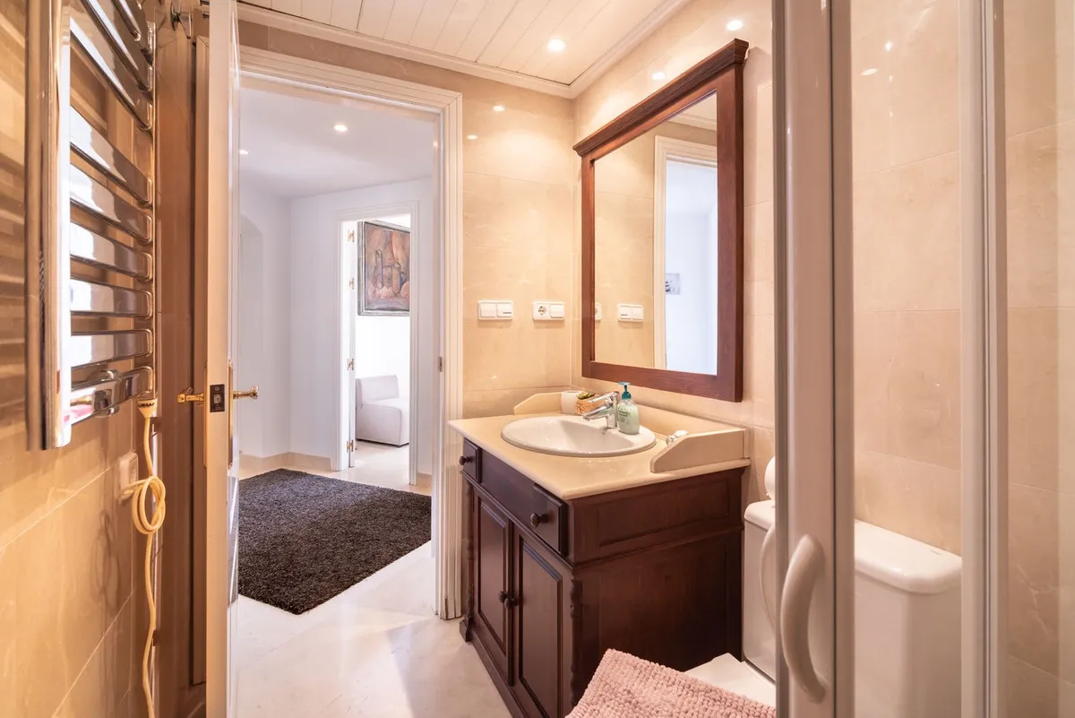 589e2f44-8488-4f07-80ff-43d392a30a9e