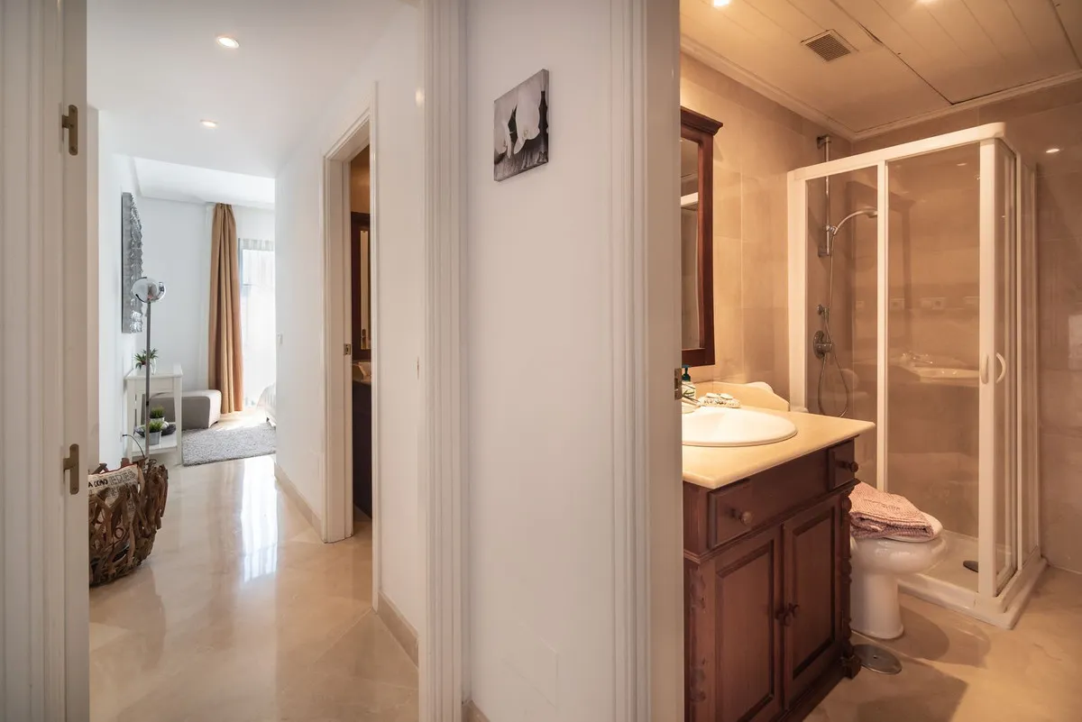 7872954f-bf9f-4685-bcfc-d2e4234fddf8