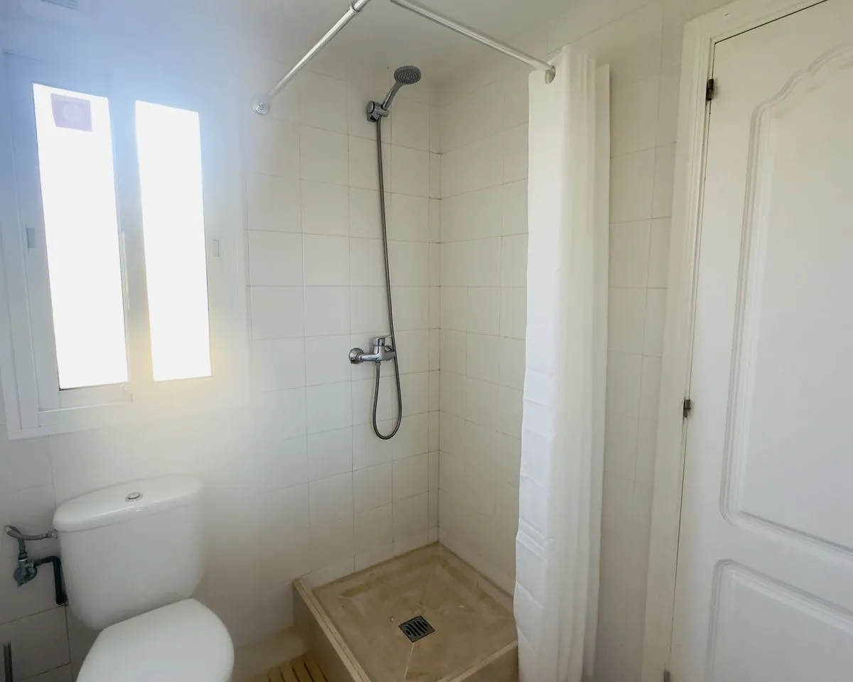 070e76f1-22f2-48d4-a362-f6fe2b61327f