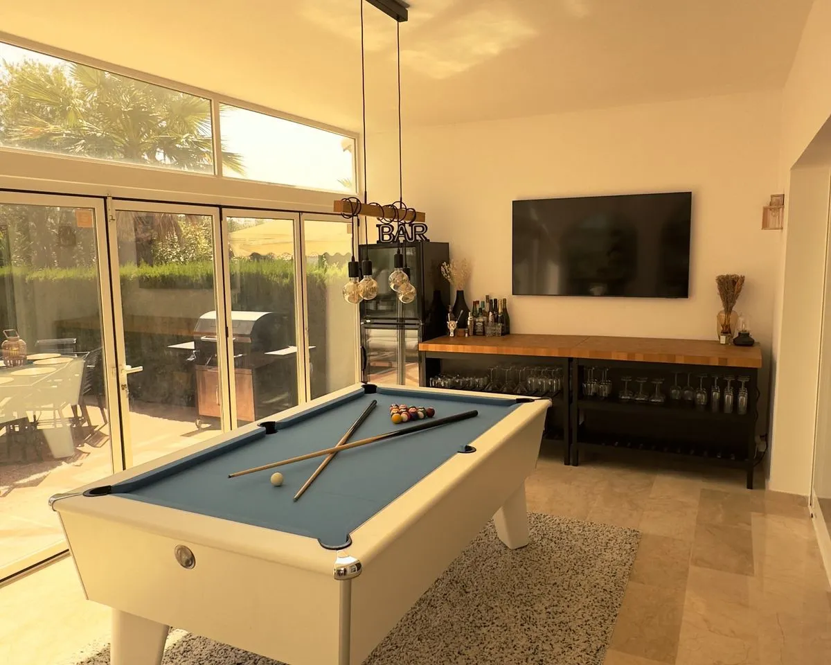 5fb84019-0730-4813-9a78-1ebfac1f800f