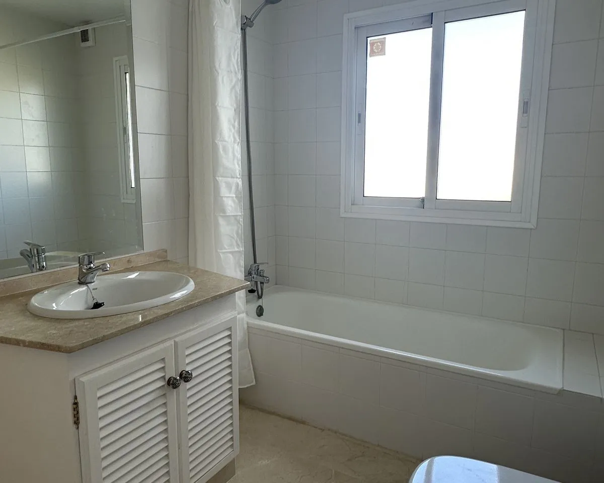 9bfefd73-31f4-4c9f-bfce-64c6d7b2c7b6