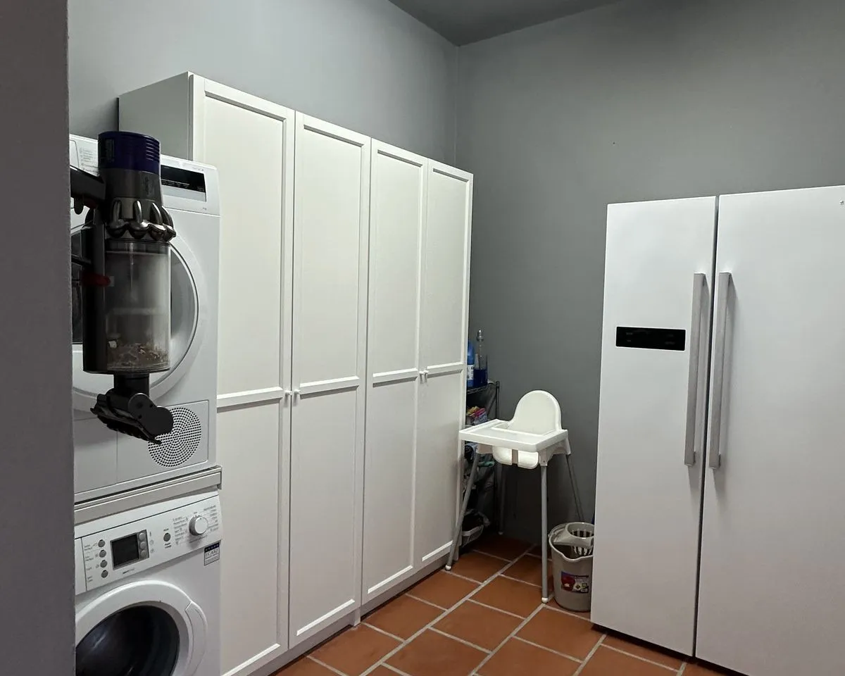 c8dc7008-4ccb-4a7d-b484-258912e97c92