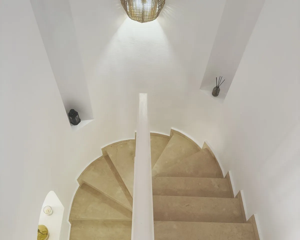 e9dc6462-fa57-4269-9a6c-edcb00d1c9b6