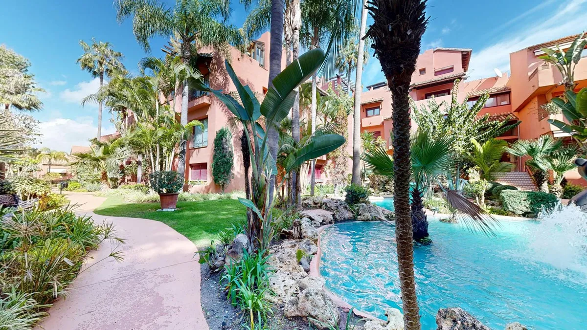 462f9d3b-300a-44c5-a986-1186595c69cb