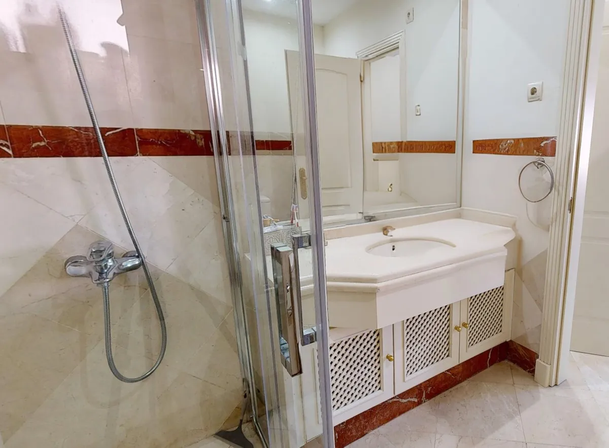 6837fed1-d97c-4fe8-9d5a-2d375e9123b2