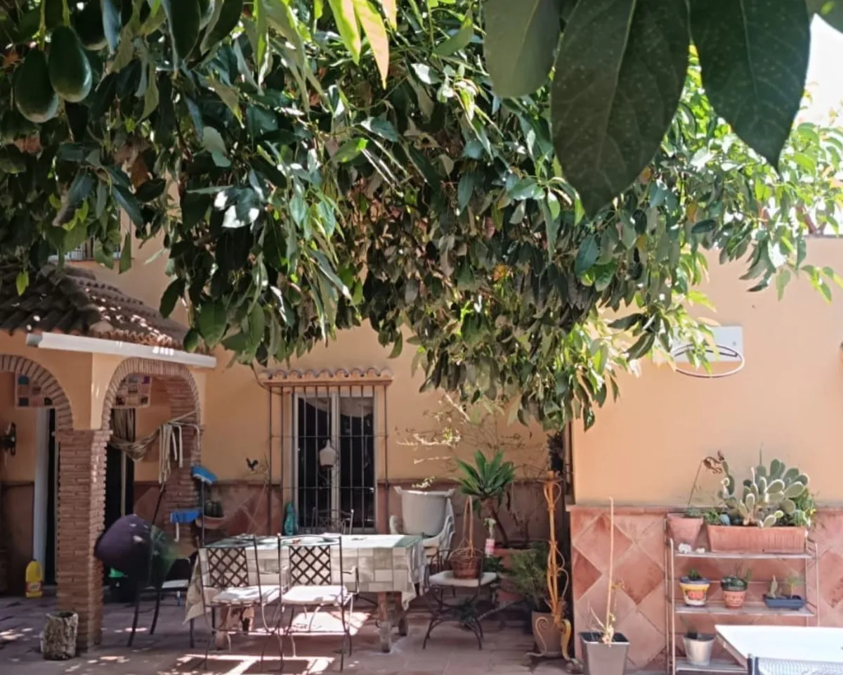 a4265c57-af7f-4edb-895e-89b522da0224