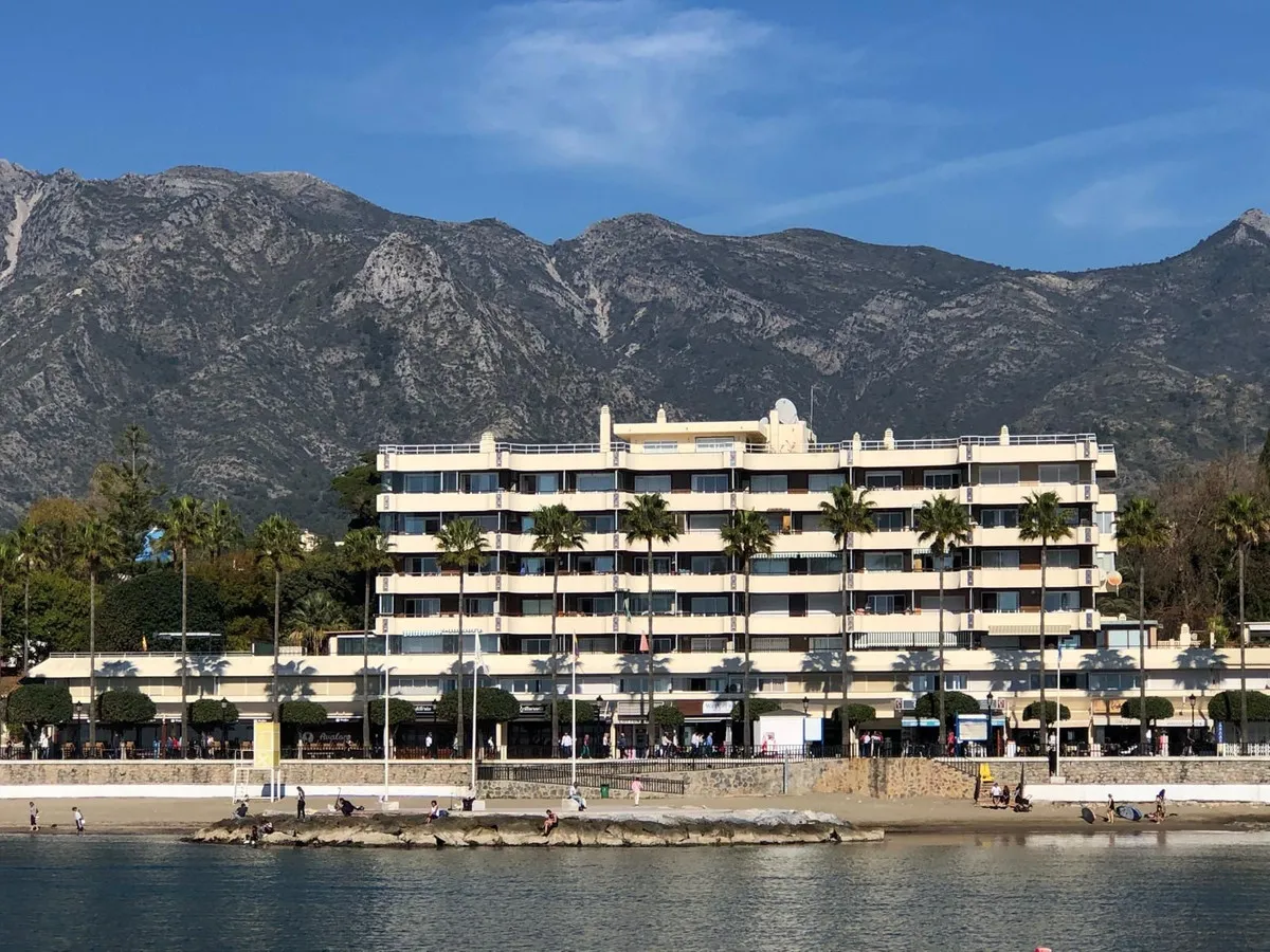 9152bb18-f705-4e8b-8f5e-732c13f66585