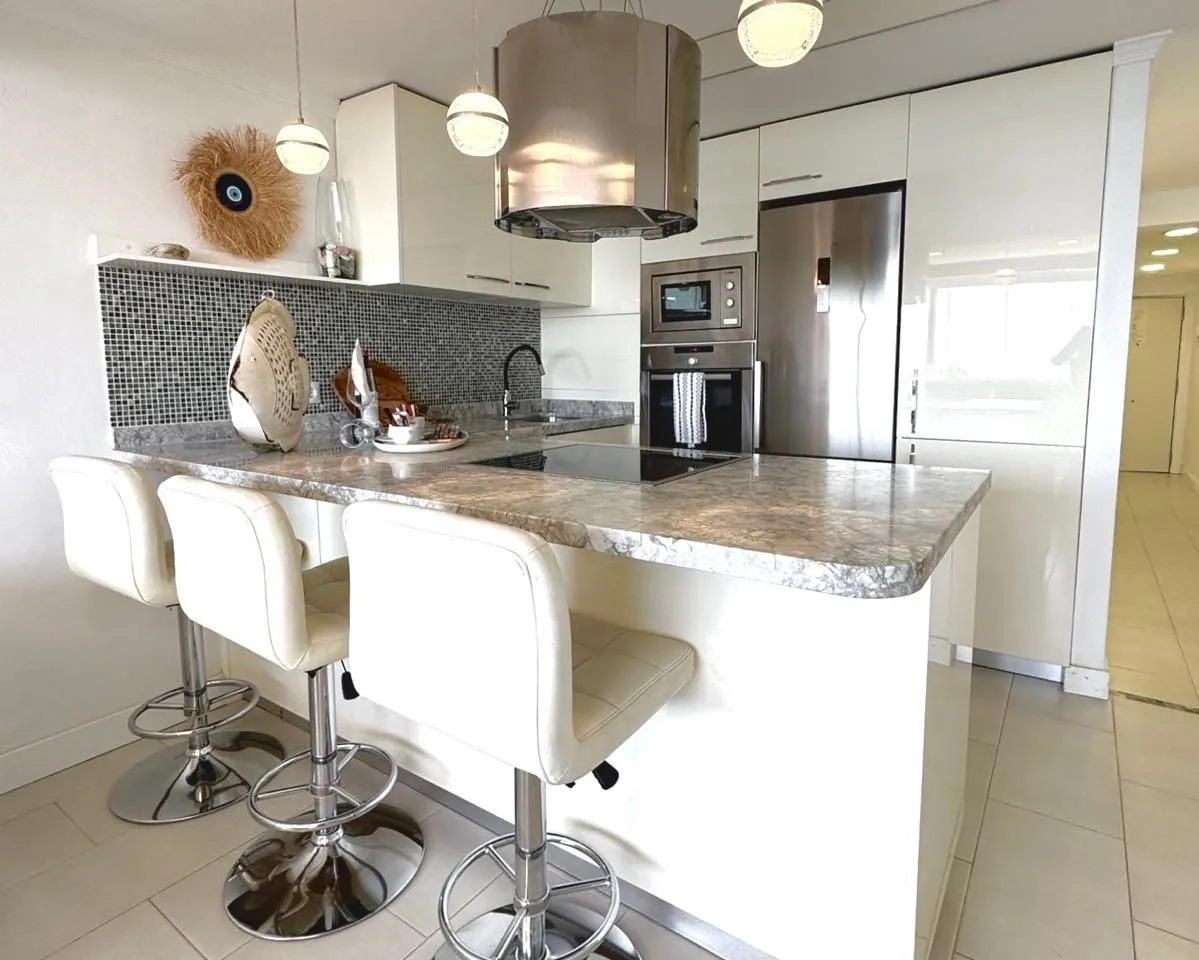 abbb0c7a-6b4a-438d-9795-aac0f466d92d