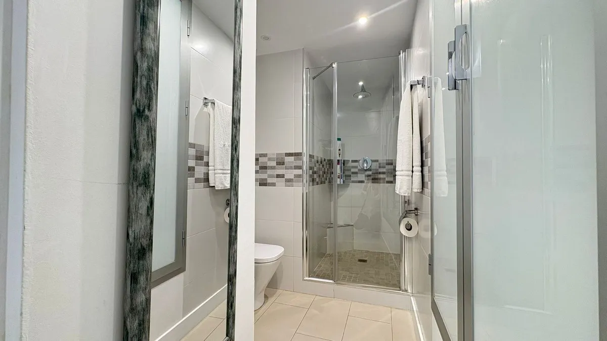 fb270fcd-0671-4c3b-94b4-ba4ba3185d6f