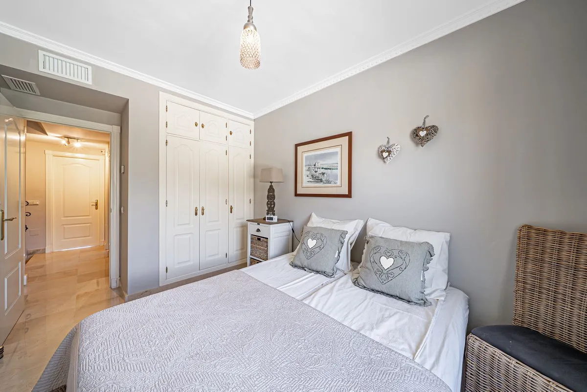 219593ff-a69a-4316-abb0-7df4de9281a7