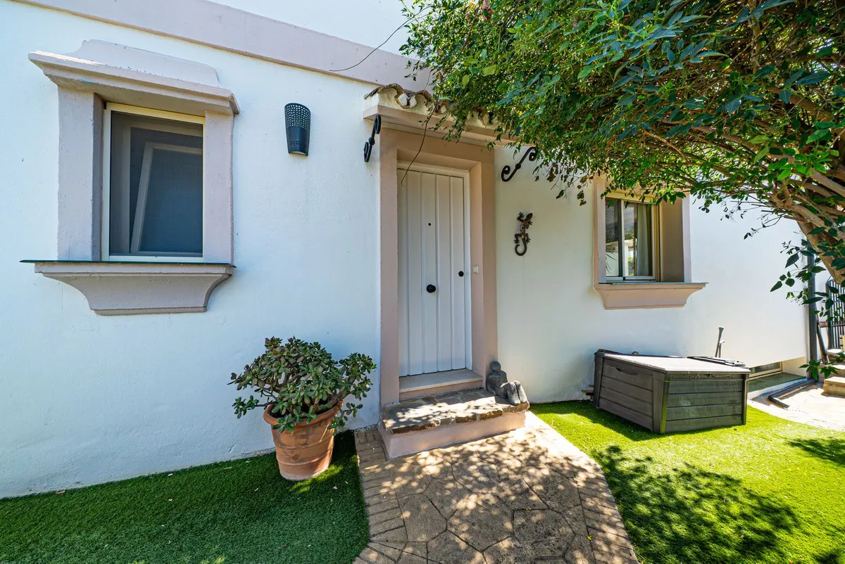 6c71b785-63af-4cfc-a8c4-b185e20d0a7e