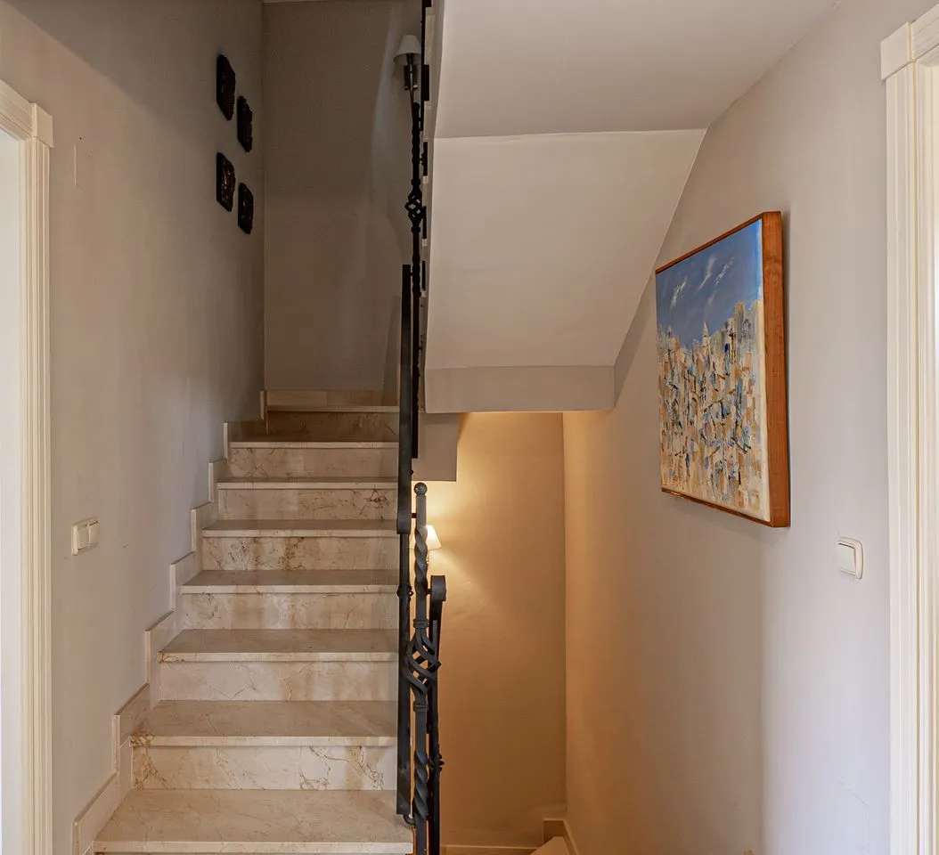 84cecbf5-ef72-4e00-b659-e47ffad42517