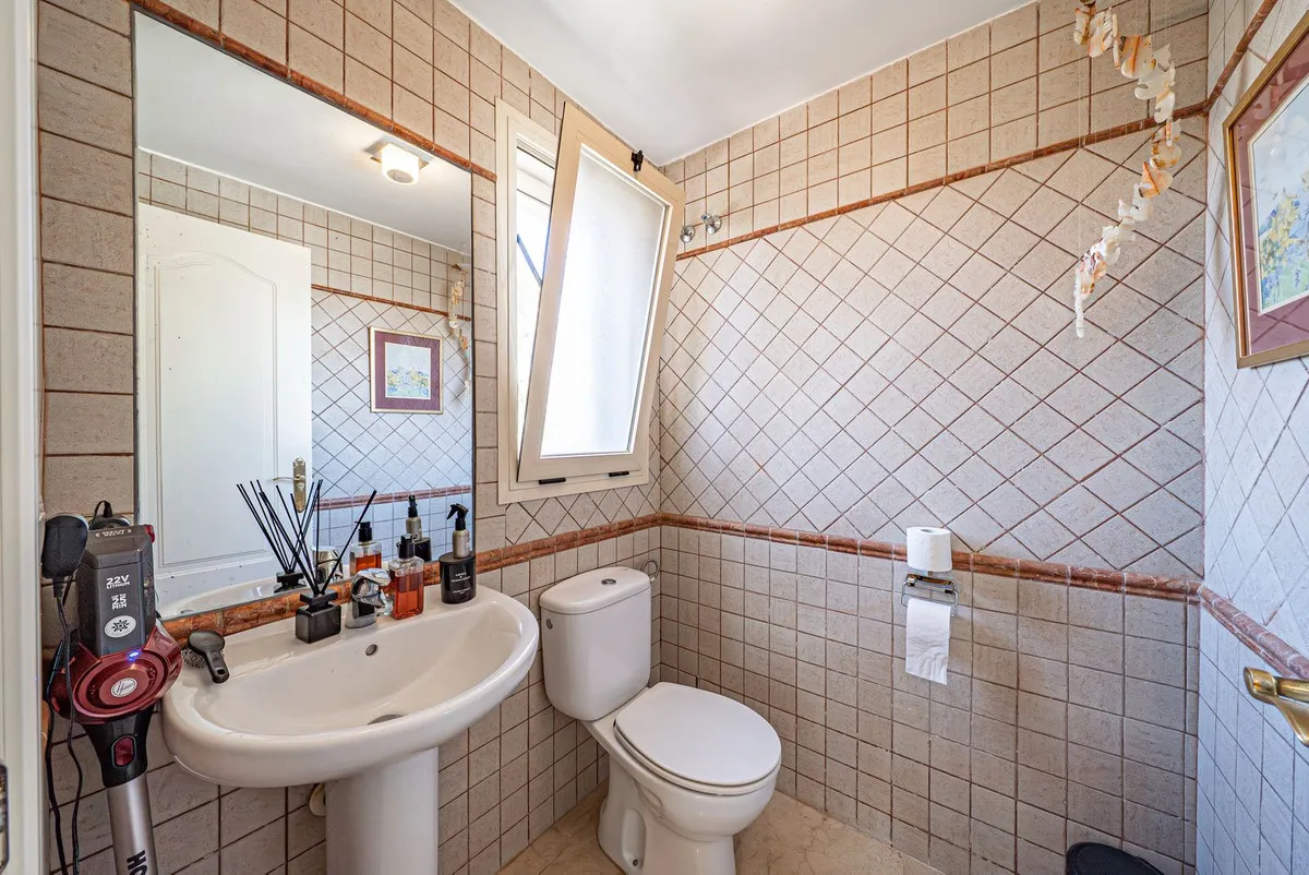 c577cb33-0b38-4b9c-b96a-7b38f6bd0bb7