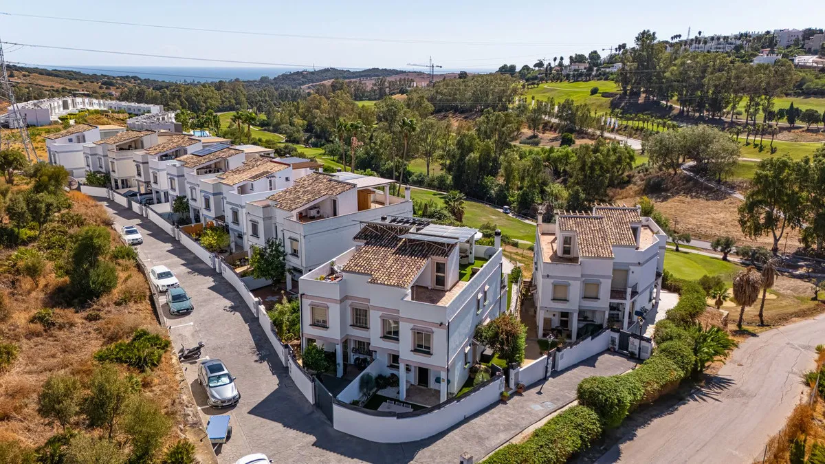 e6fff17d-1568-4292-a5ee-3ffd511ff44b