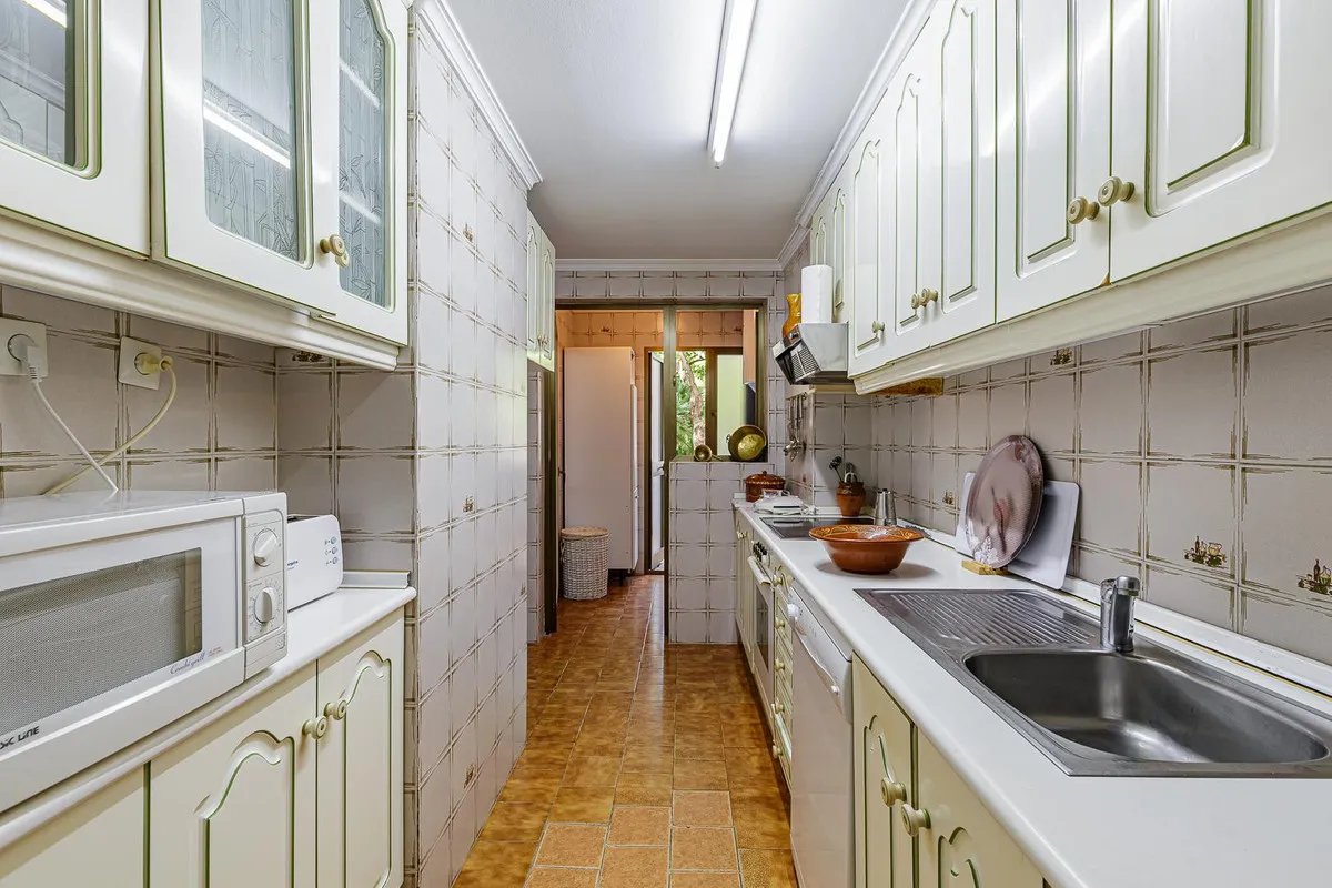 06329a45-b79c-4847-bd1d-c7e65da00268