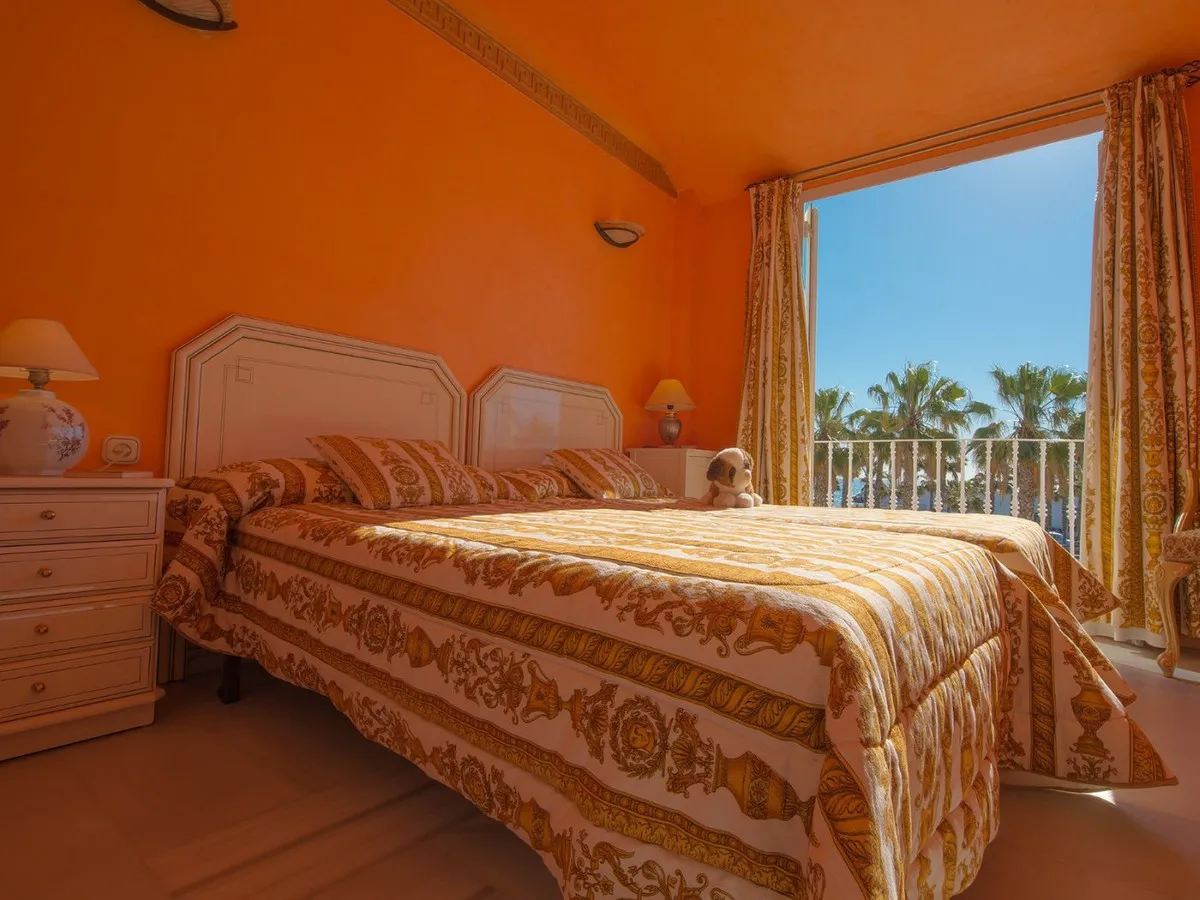 9515a9eb-abb8-40b3-951e-249354d7917f