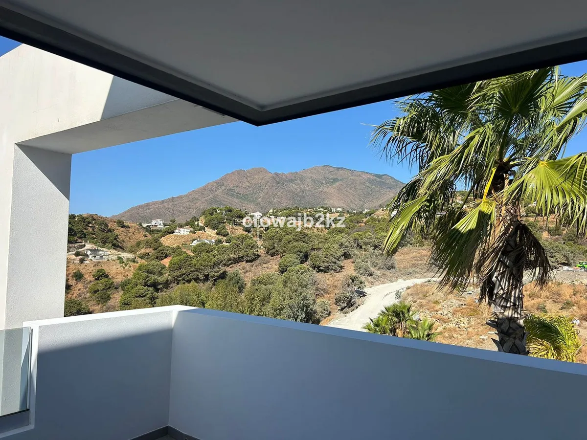 4d38cdf7-ffb8-444e-b1bc-88b251c05518