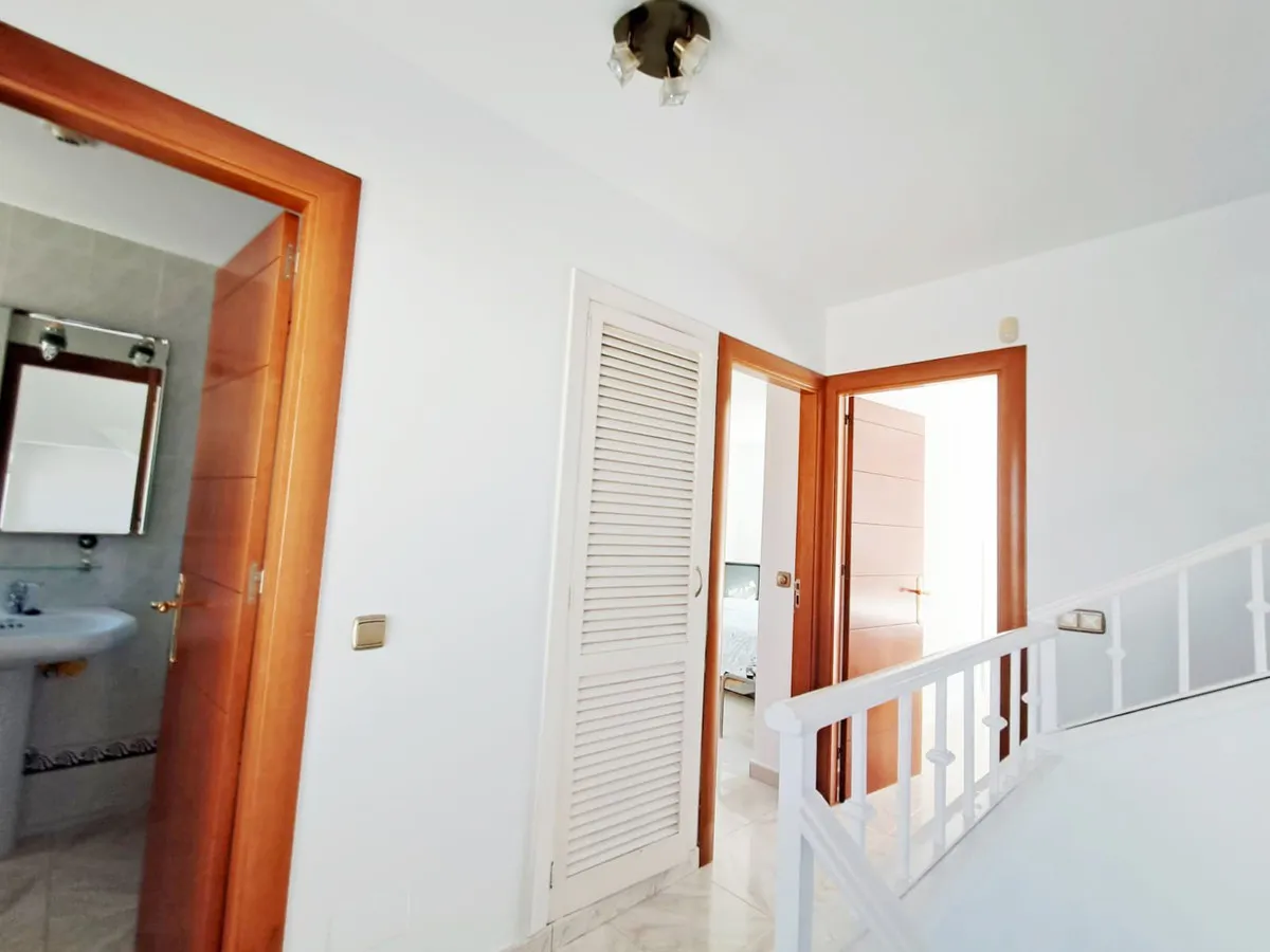 24d099ad-ef58-4ff2-84a3-e72f77b66f50